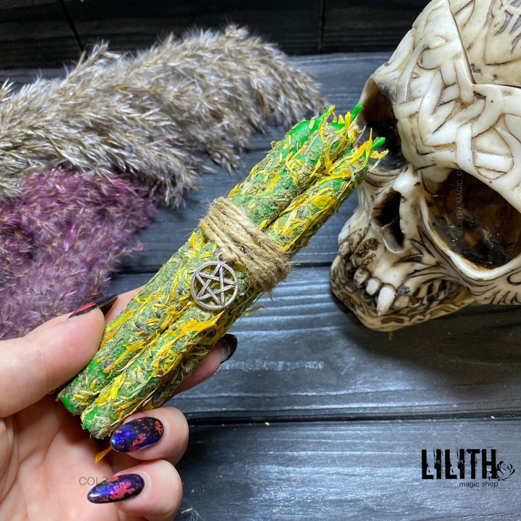Set of 5 Money Spell Beeswax Ritual Candles with Herbs - Lilith Magic ...