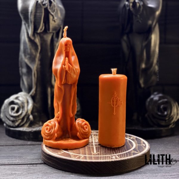 Набір з 2-х свічок Santa Muerte: фігурна свічка та свічка з сигілом