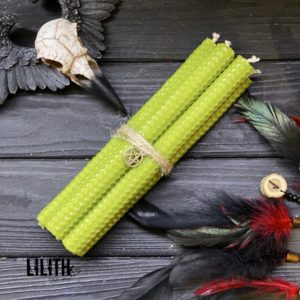 Light Green Rolled Beeswax Honeycomb Candles – 5 item set