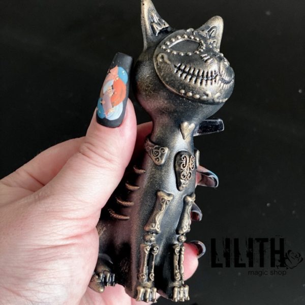 Santa Muerte Cat Resin Figurine – Clear Varnish Finish