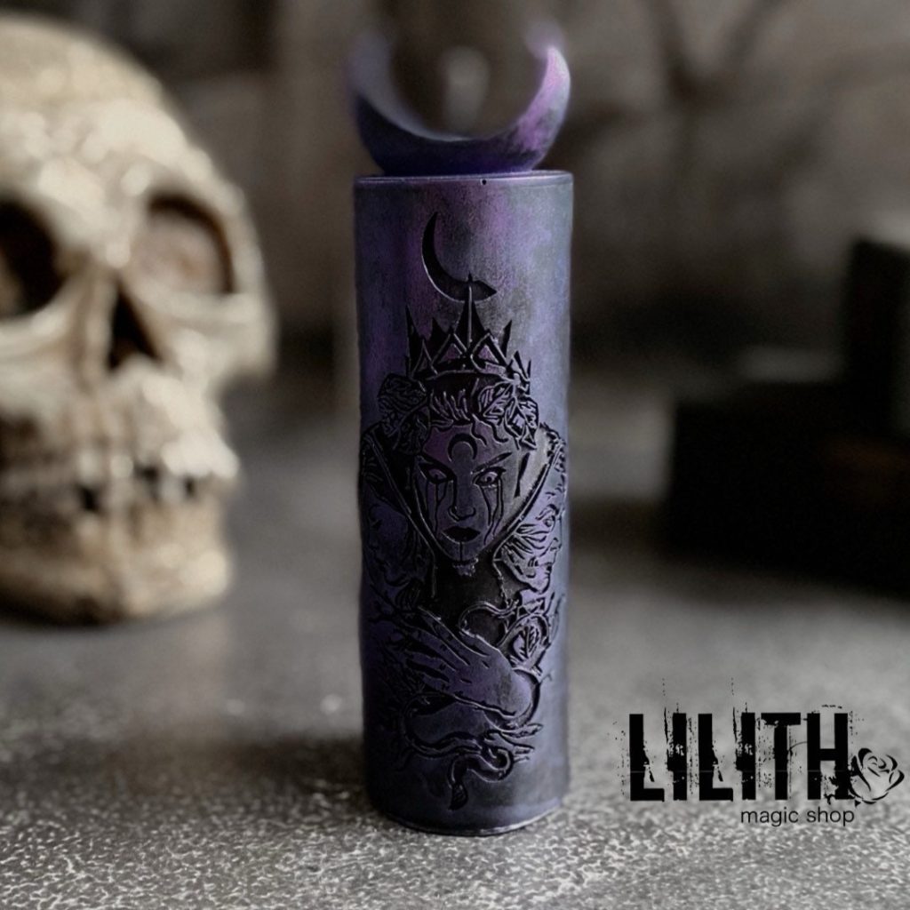 Hecate Beeswax Ritual Candle with dōTERRA Essential Oils Lilith Magic Candles