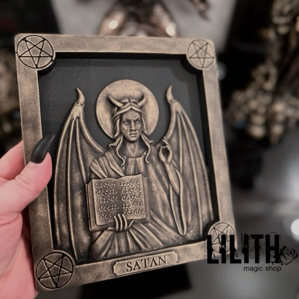 Ікона Сатани з гіпсу (золотого кольору) - Магазин Магії LILITH