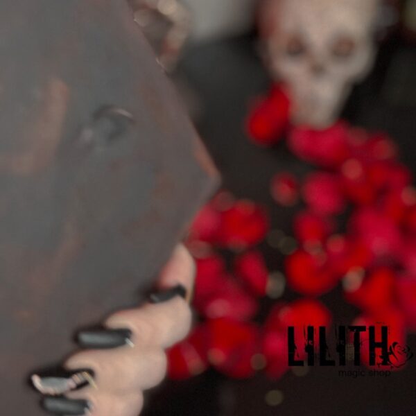 Lilith Red Gypsum Icon for Appealing to Lilith or Strengthening Black Magic Love Spells